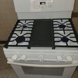 New GE stove 