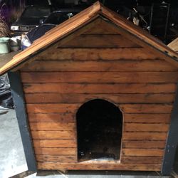 DOG HOUSE