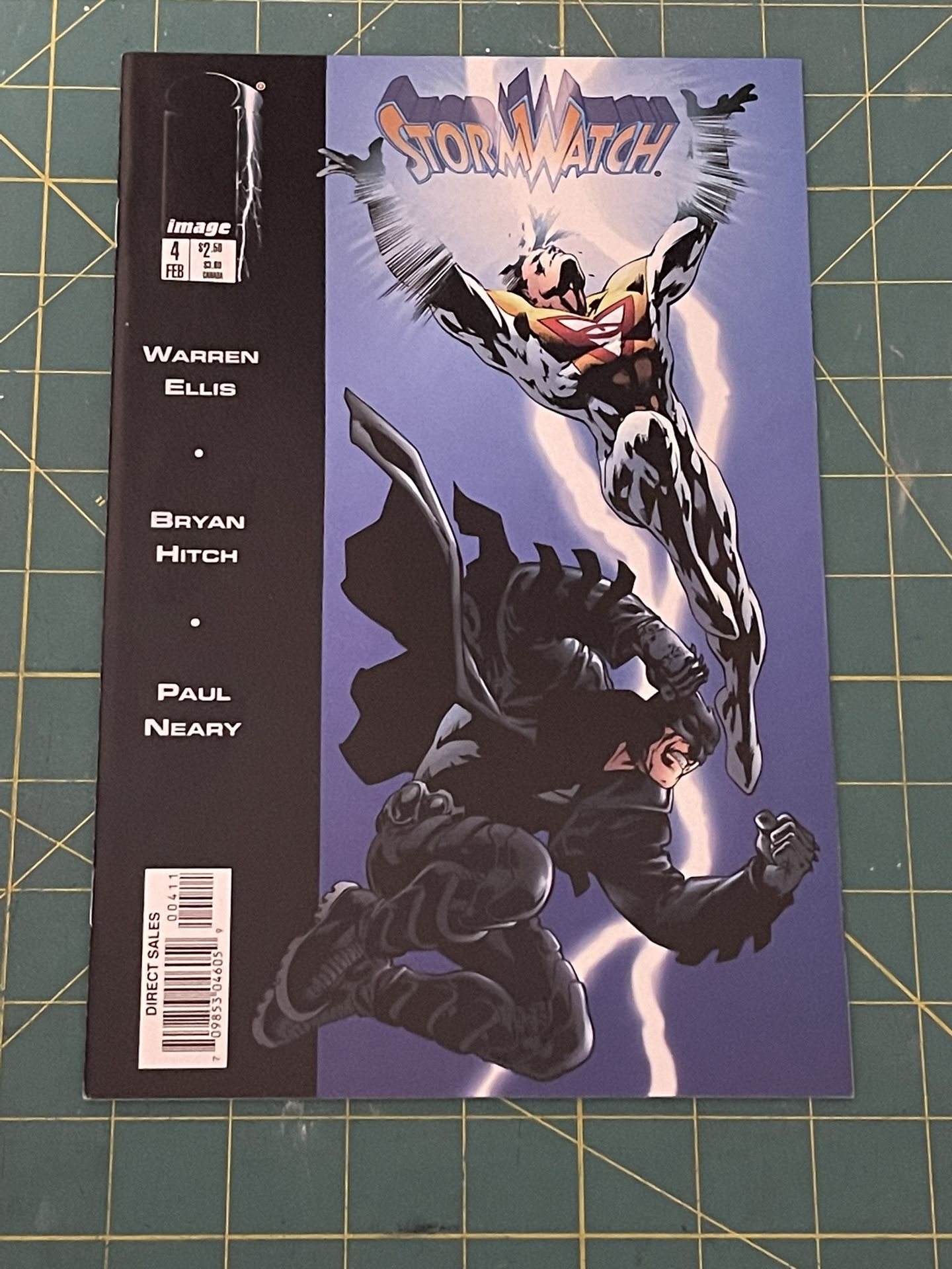 Stormwatch 4 1st Appearance of Apollo & Midnighter Image 1st Print Mid to High Grade