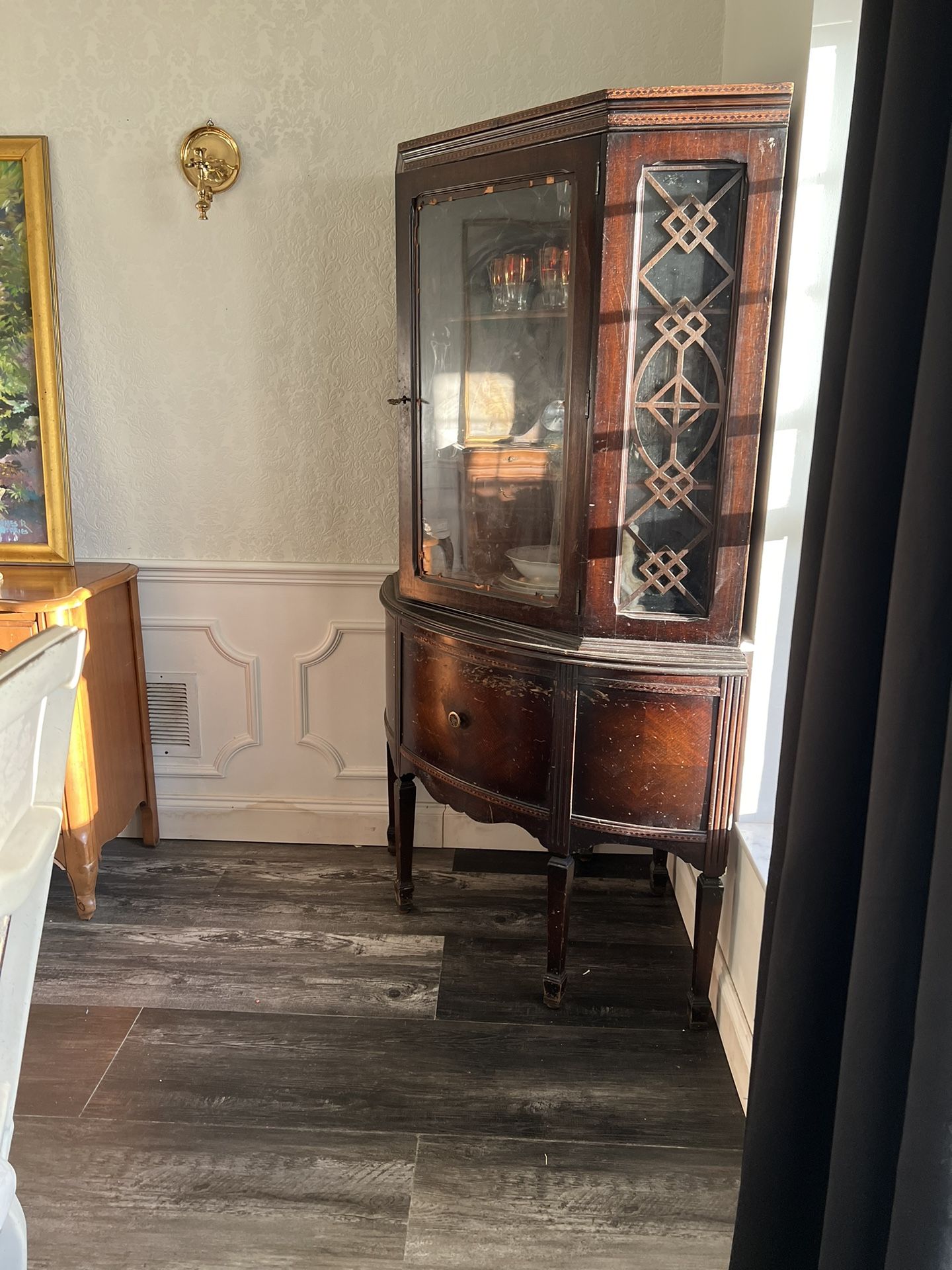 Antique Edwardian Mahogany Display Cabinet / Buffet/ Curio