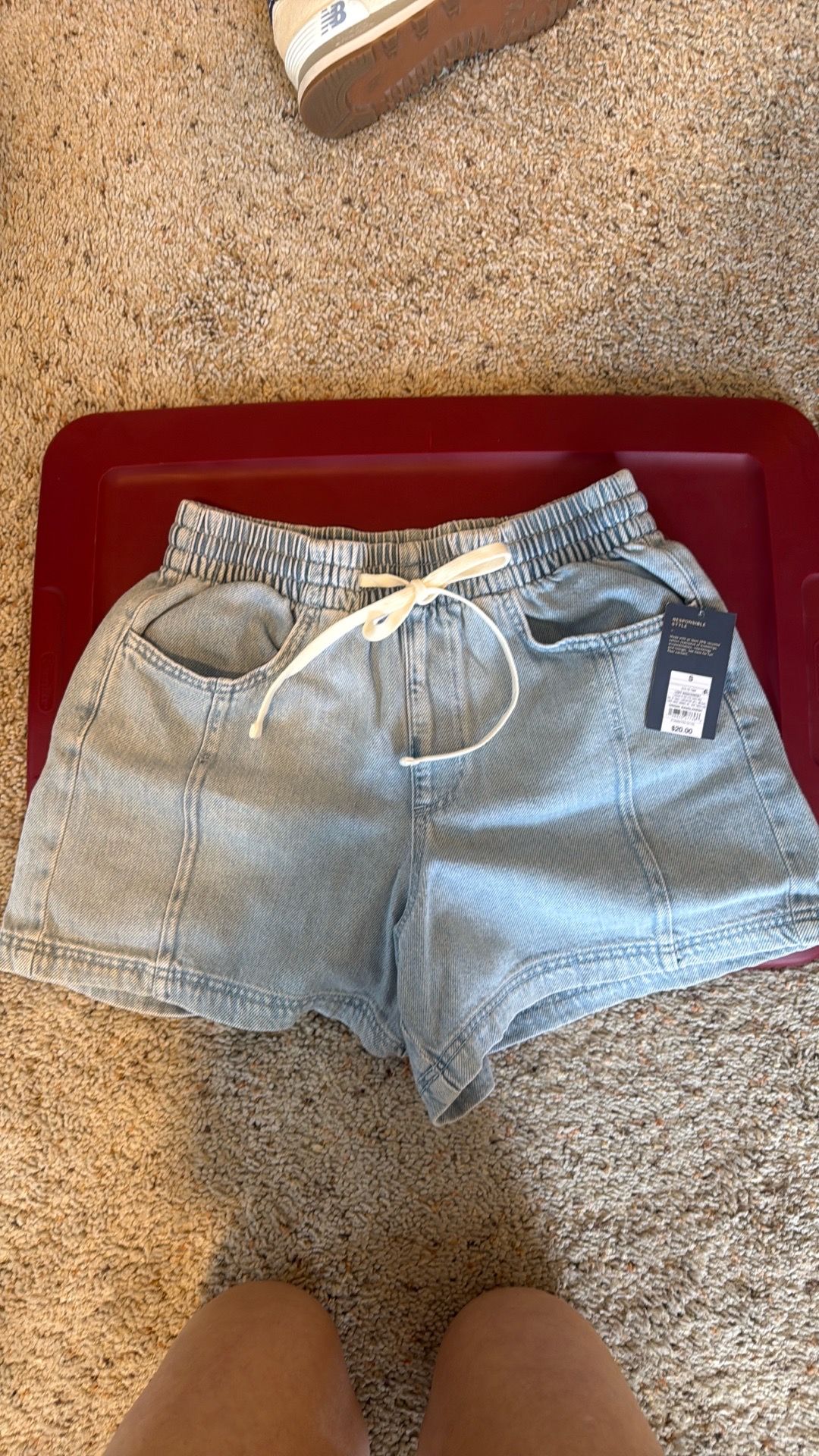 High waisted baggy shorts