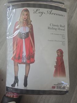 Woman's Halloween classic red riding hood costume