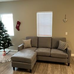 COUCH 