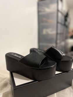 Platform Sandals 