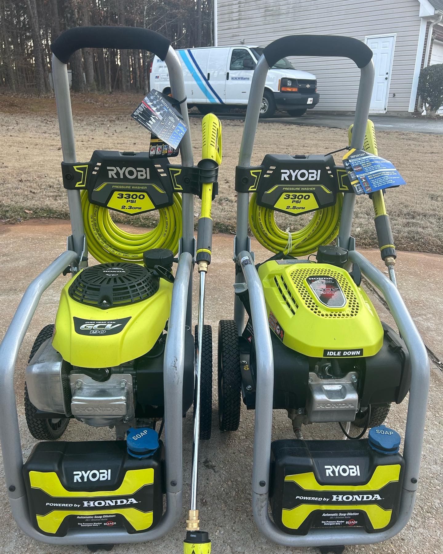 2 Pressure Washers