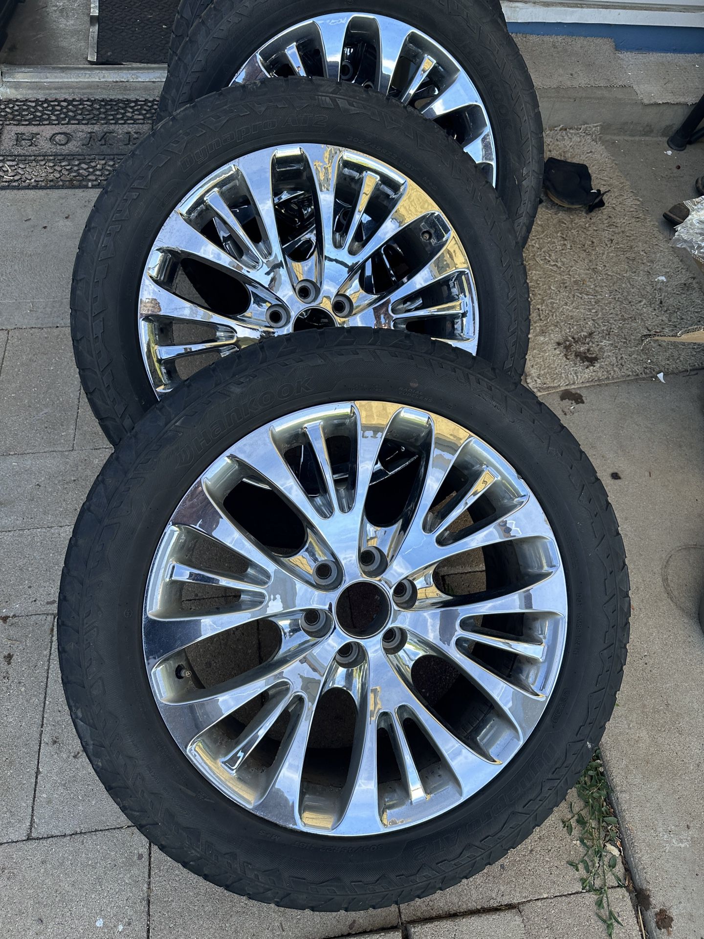 OEM 22” GM wheels And Tires 