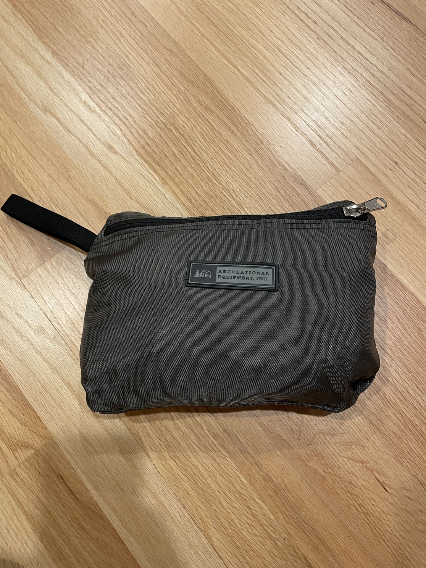 REI Travel Backpack Cover