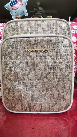 Michael Kors - Crossbody.