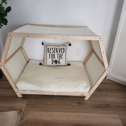 Dog Canopy Bed