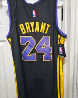 New Medium Kobe Bryant Lakers Black Mamba Jersey With Tags!!