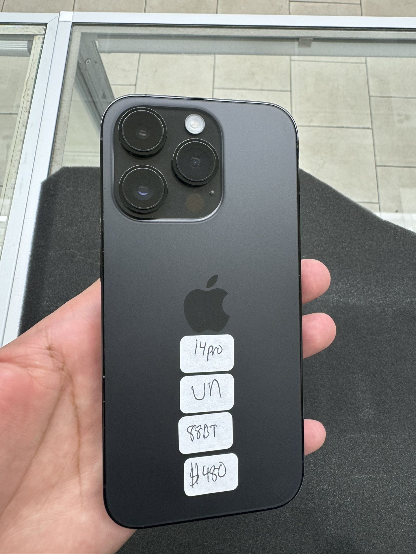 iPhone 14 Pro Unlocked 