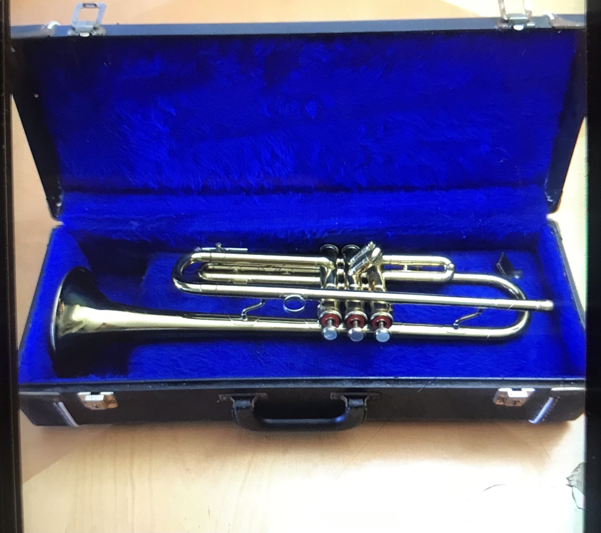 1952 F.E. Olds Holton Ambassador Trumpet Excellent Condition a vintage model from F.E. Olds is known for its bold regal sound and often sought after b