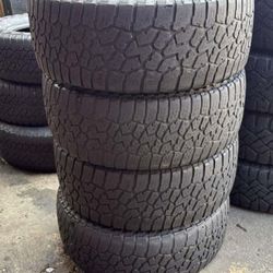 275 60 20 Falken Wild Peak Set of 4 Used Very Clean Condition