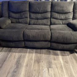 Ashley’s Signature Couch- Need Gone ASAP 