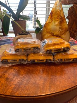 New Dewalt Batteries 20V 2AH $35 Each Cada Una