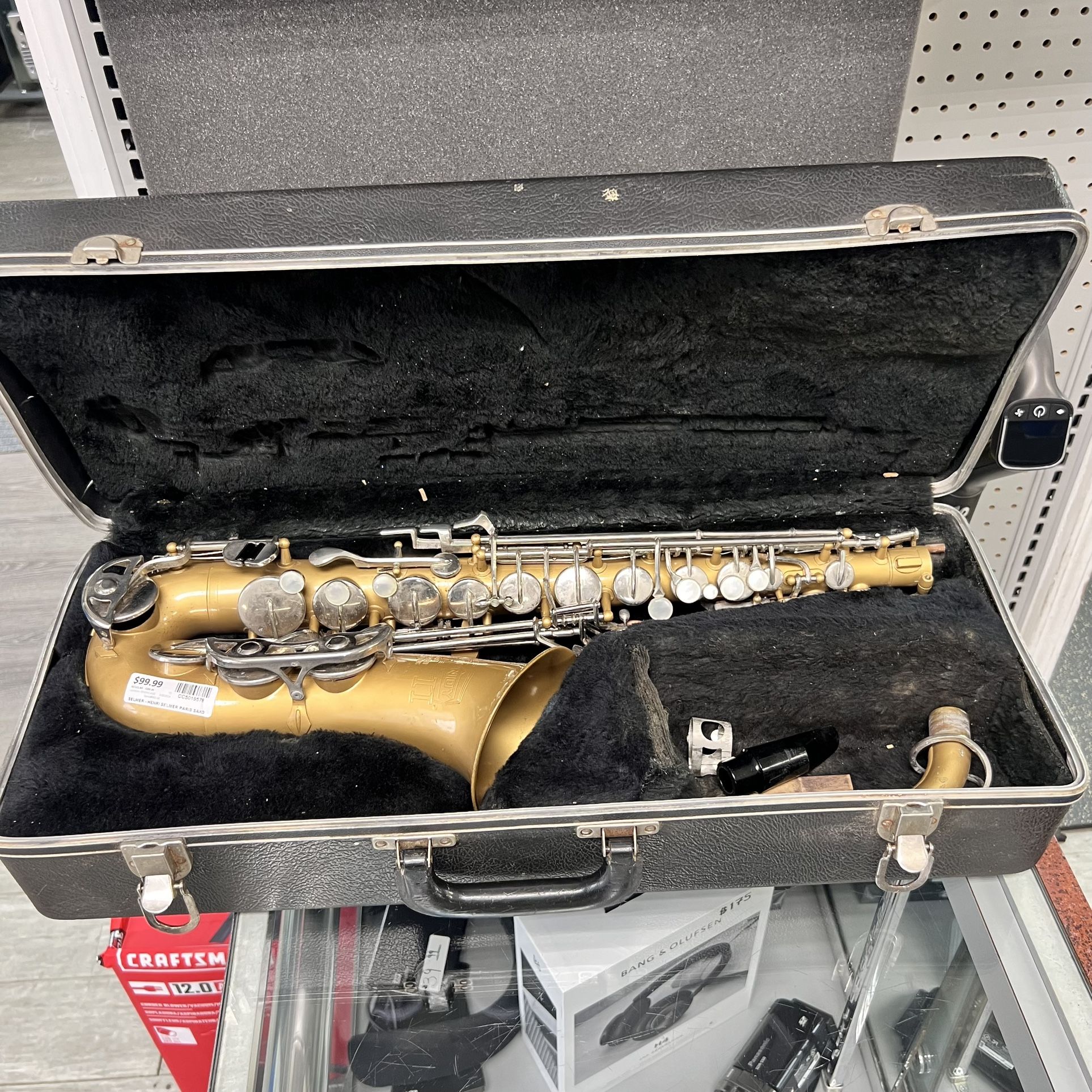 Bundy II The Selmer Company Alto saxophone With Case