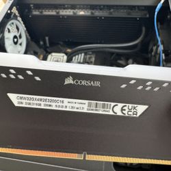 Ram Corsair 32 GB Vengeance RGB 3200 MHz Memory 