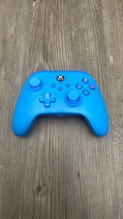 Wired blue Xbox controller
