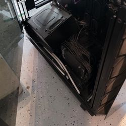 Corsair 1000D On Wheels!