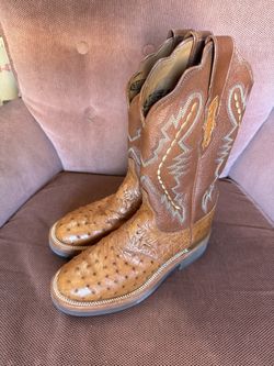 Lucchese  Womens Ostrich quill boots Size 6