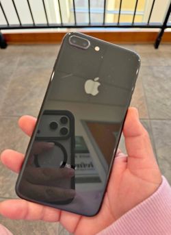 Apple iPhone 8 Plus