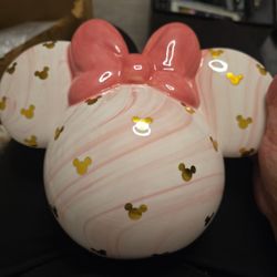 Ceramic Table Decoration