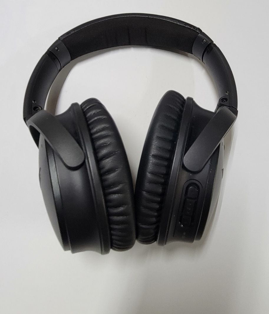 Bose QuietComfort QC35 II WIRELESS Headphones Bluetooth Active Noise Canceling