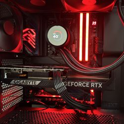 Gaming PC | Ryzen 7 9800X3D & RTX 5070