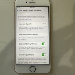 iPhone 7 - 32GB Unlocked 