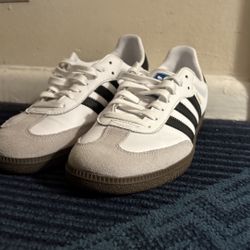 Adidas sambas 