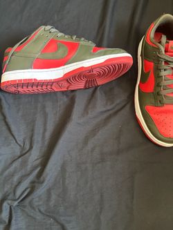 Mystic red dunks