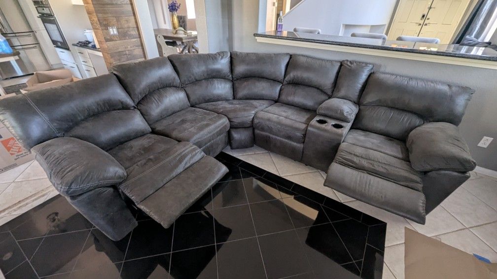 Gray Sectional Reclining Couch