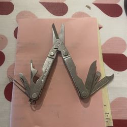 Official leatherman micra excellent condition $35 in n Lakeland 