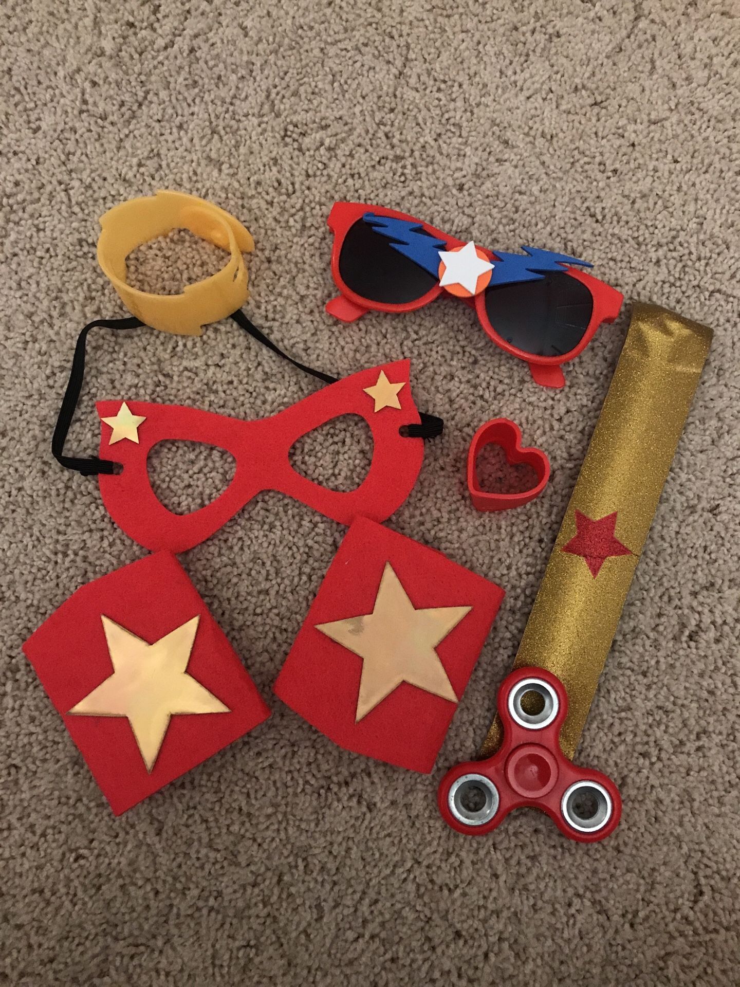 Superhero misc items