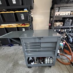 Gray Us General Tool Cart 