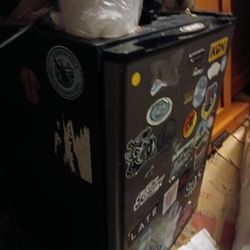 Mini Fridge 