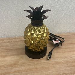 Pineapple Lamp