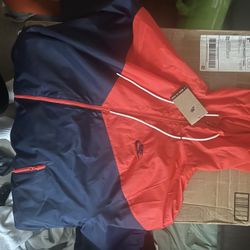 Nike Windbreaker Size Large New 