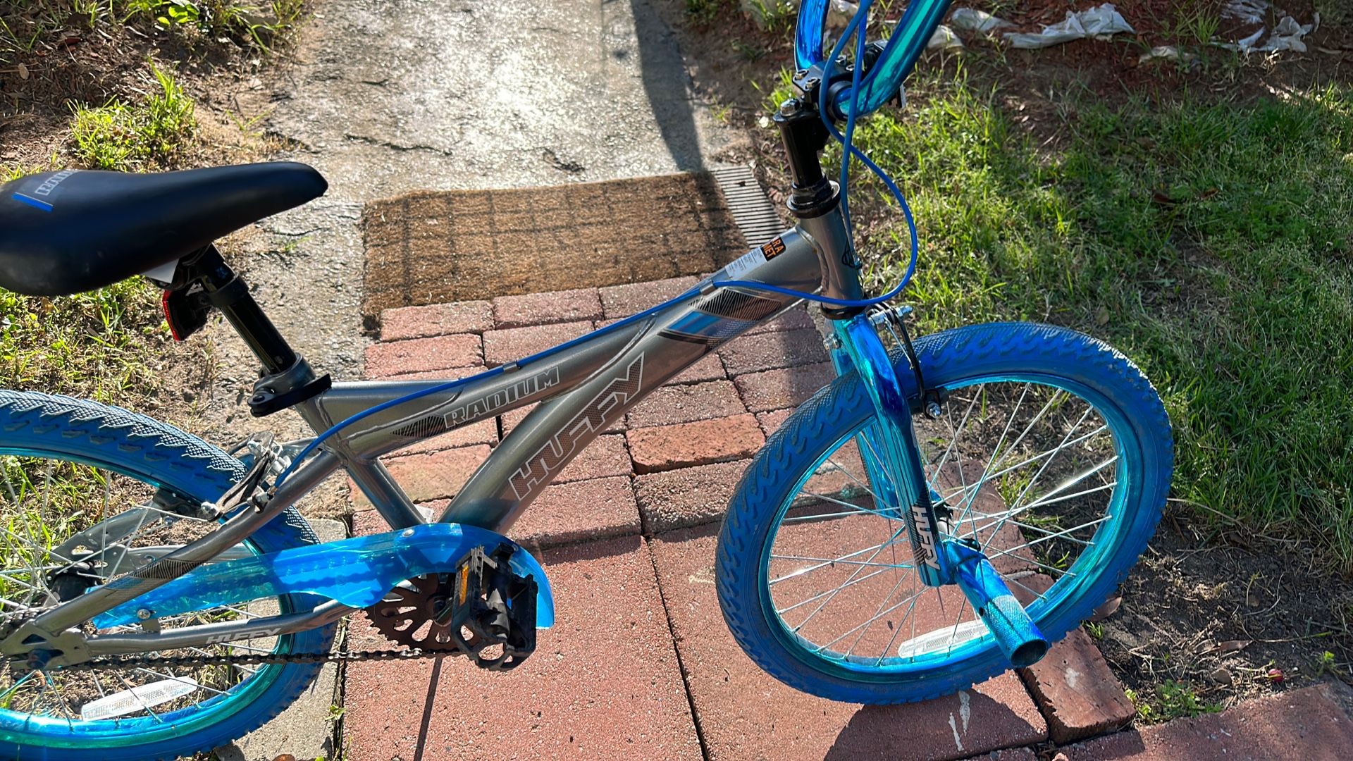 Blue And Gray Bike Boy Or Girl 20inch