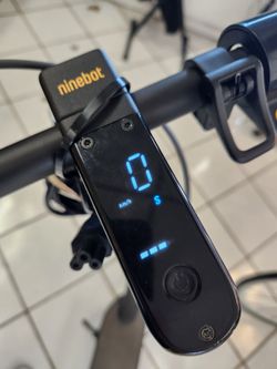 Ninbotg30p electric scooter