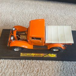 Toy Model Ford Pickup 1934
