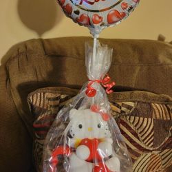 Sanrio Hello Kitty/Keroppi Valentine's Day Arrangements $28 Each