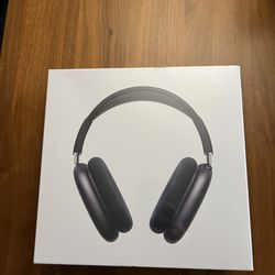 AIRPOD MAX brand New Sealed OPEN TO OFFERS