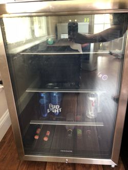 Frigidaire mini fridge