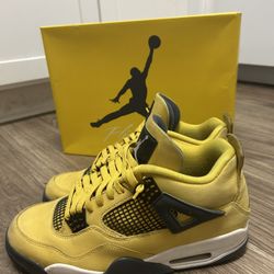 Jordan 4 Lightning 2021
