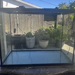 50-55 Gallon Fish Tank