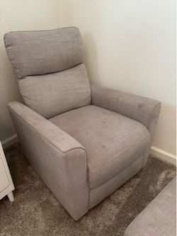 Nursery chair