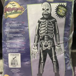 3D Glow in The Dark Skeleton Size large(12-14)