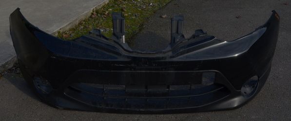 USED REF#U0638 || 2017-2019 NISSAN ROGUE SPORT || FRONT BUMPER COVER ONLY