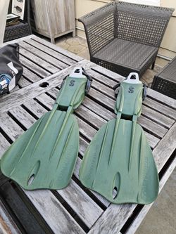 Scubapro Seawing Nova Gorilla Fin Medium Army Green